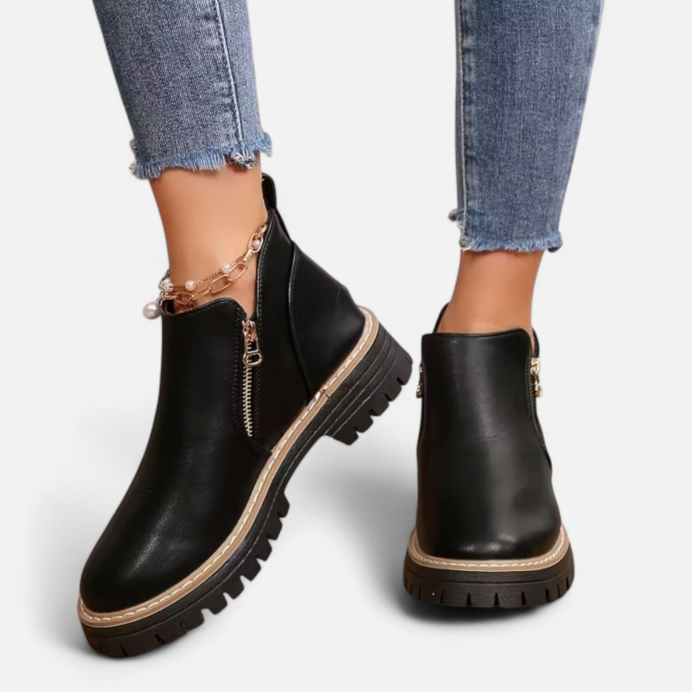 Dorevelle | Women’s Chunky Sole Short Boots