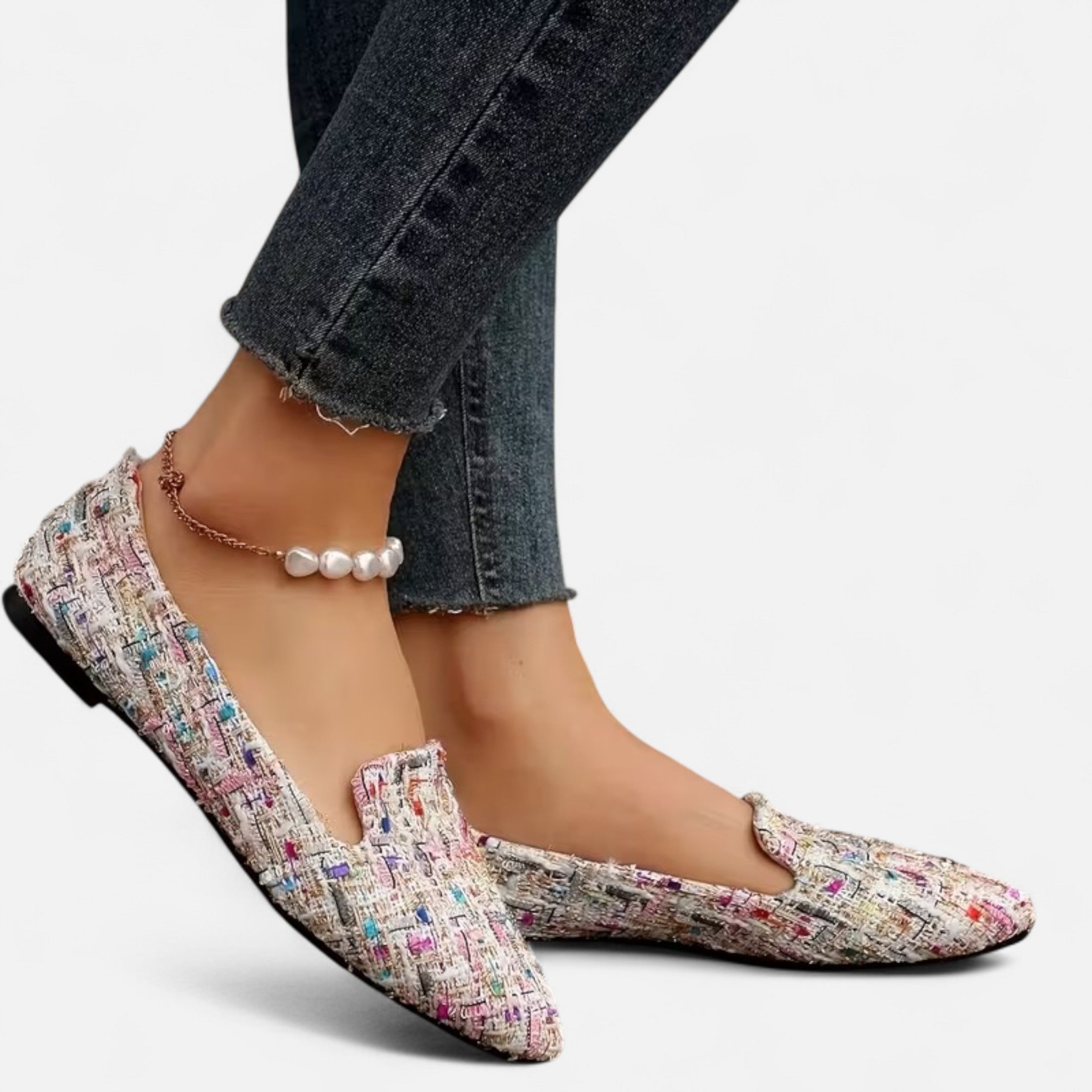 Dorevelle | Women’s Plaid Flats – Pointed Toe Autumn Elegance