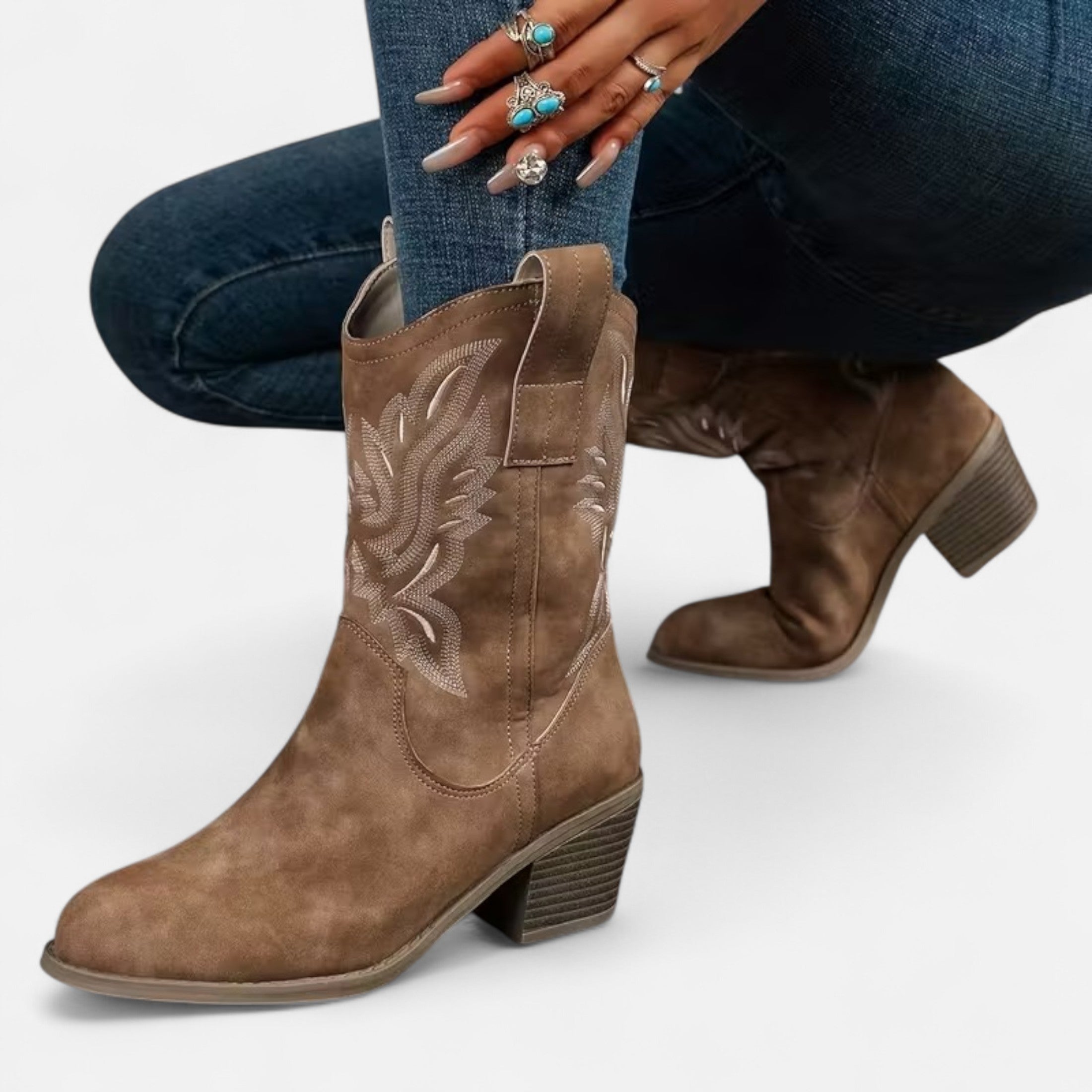 Dorevelle | Women’s Suede Cowboy Boots – Vintage Chunky Heel