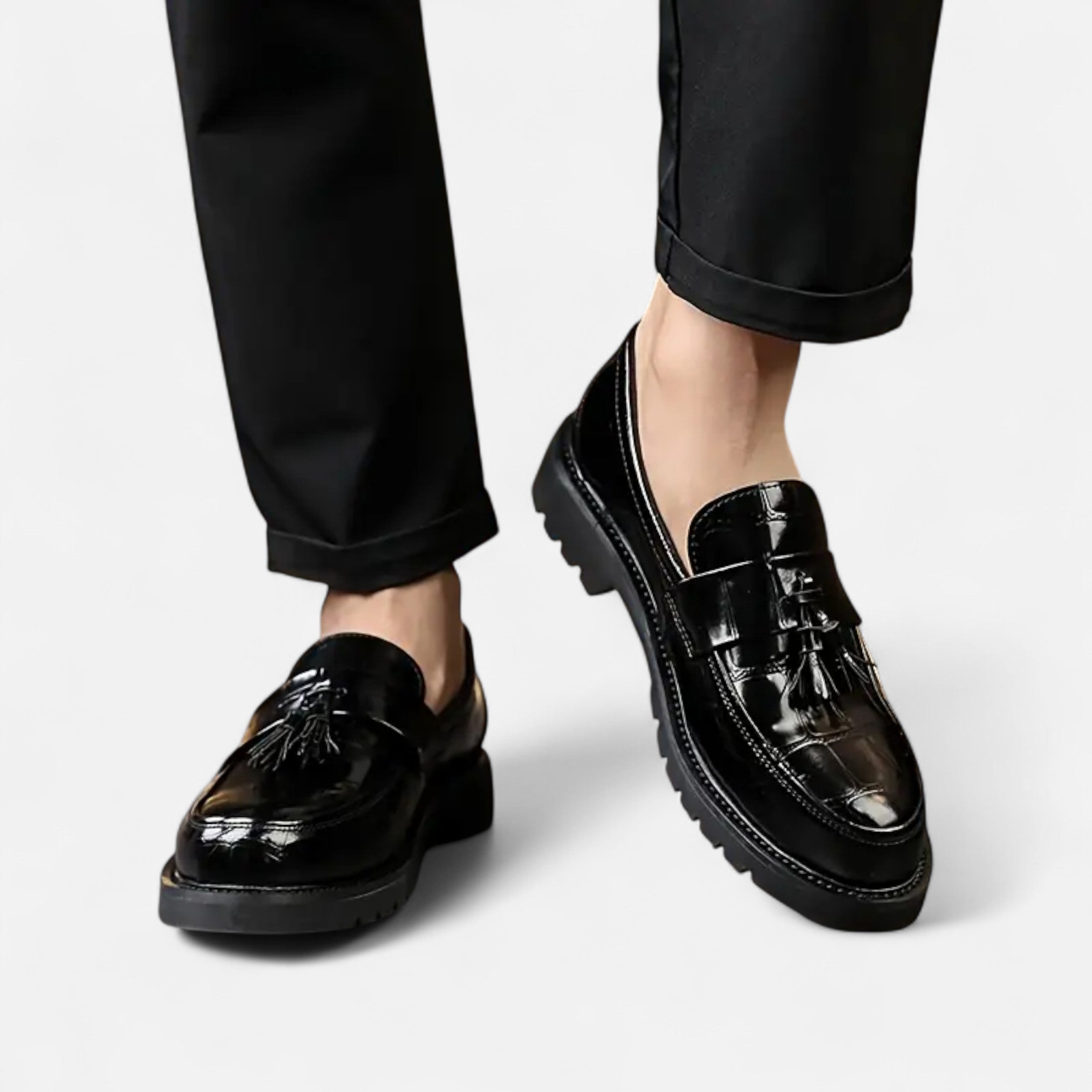 Dorevelle | Men’s Loafers – Vintage Fringe Elegance