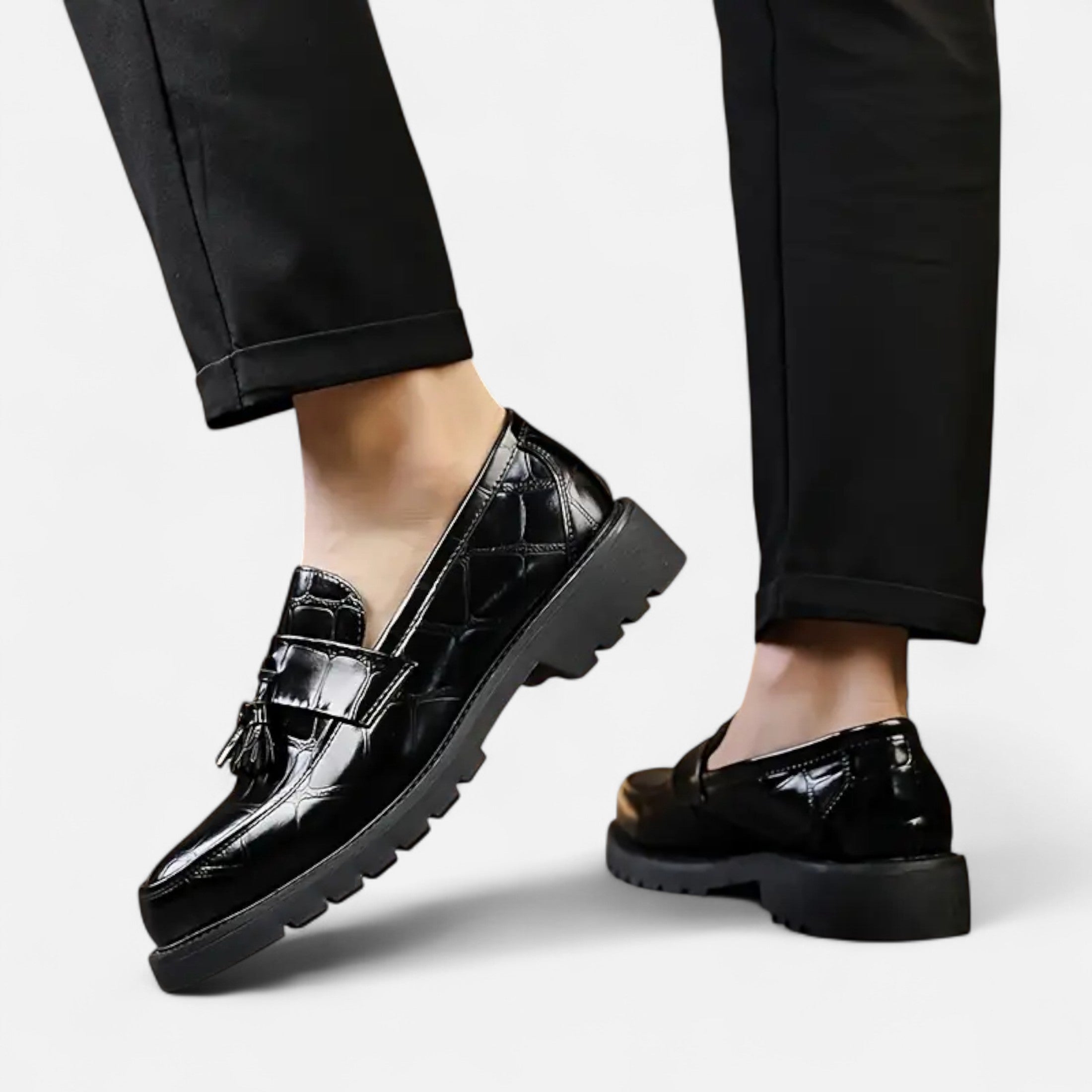 Dorevelle | Men’s Loafers – Vintage Fringe Elegance