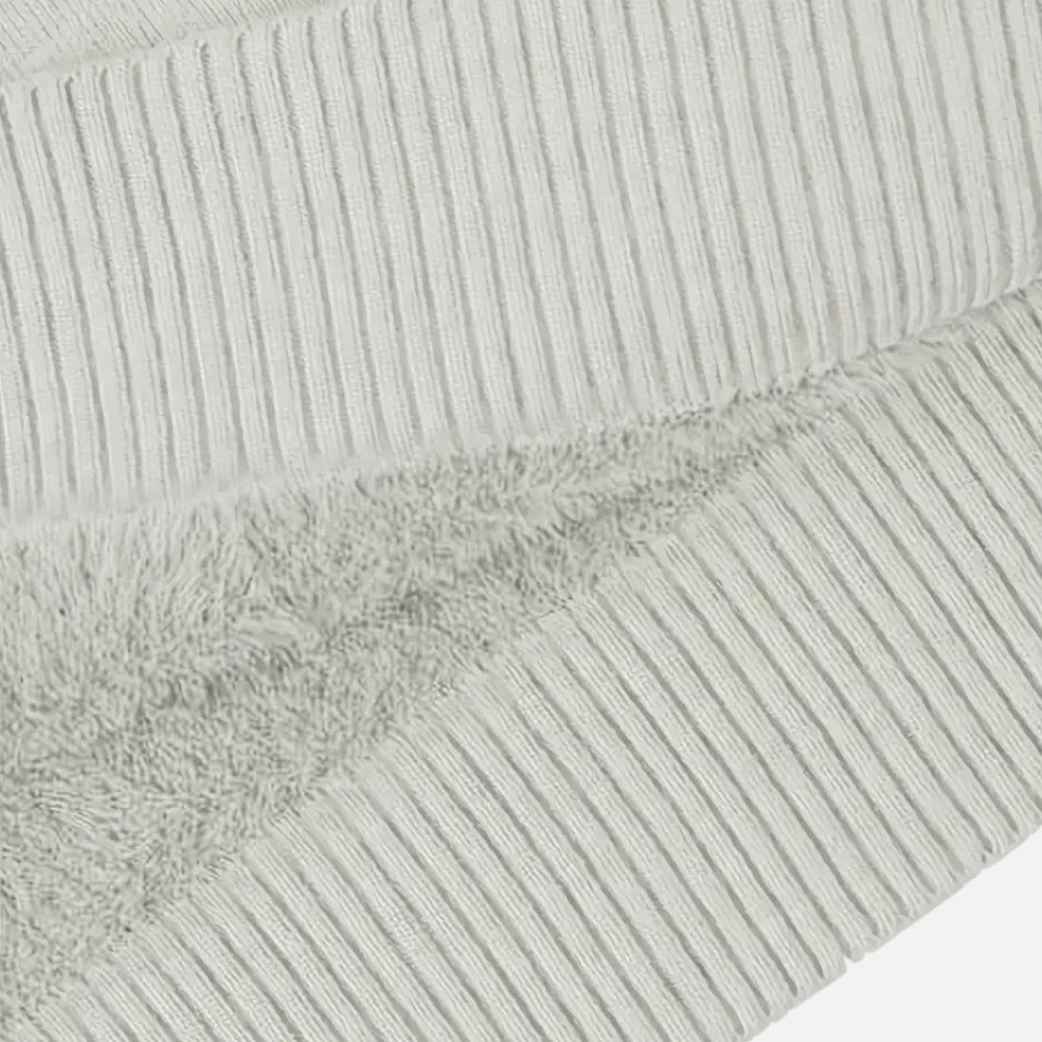 Dorevelle | Women’s Turtleneck Sweater – Autumn Winter Elegance